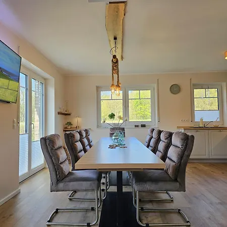 Liv Semesterbostad *